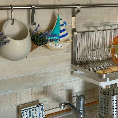 Charming Beach Holiday Apartment 洛泽内茨 外观 照片